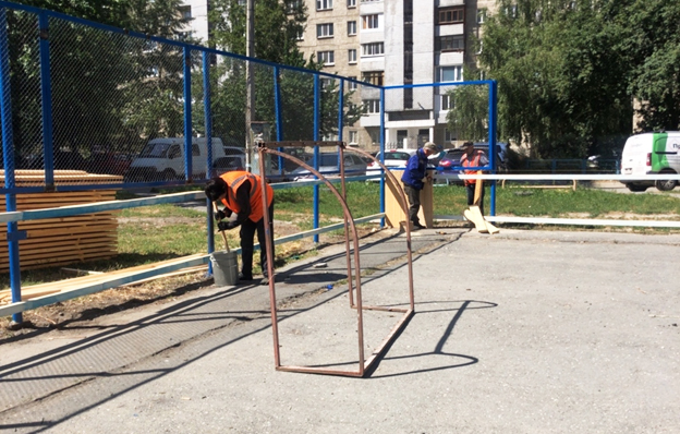 Ремонт открытых плоскостных спортивных сооружений в Орджоникидзевском районе города Екатеринбурга